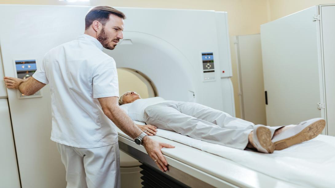 Se destaca la importancia de la medicina nuclear como una especialidad fundamental en la atención médica el país.