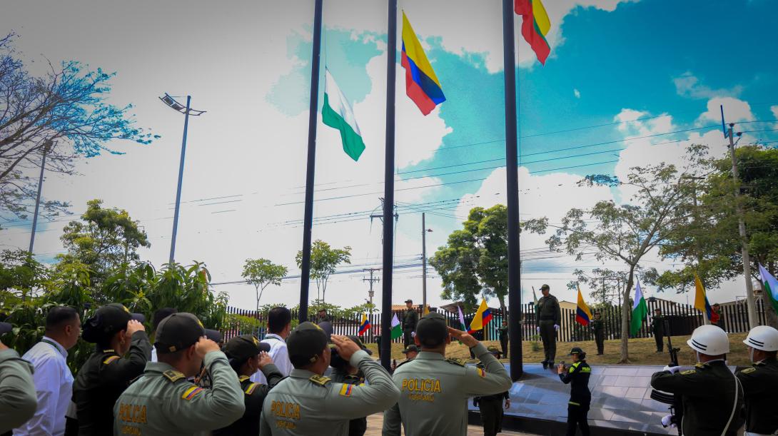 Policía