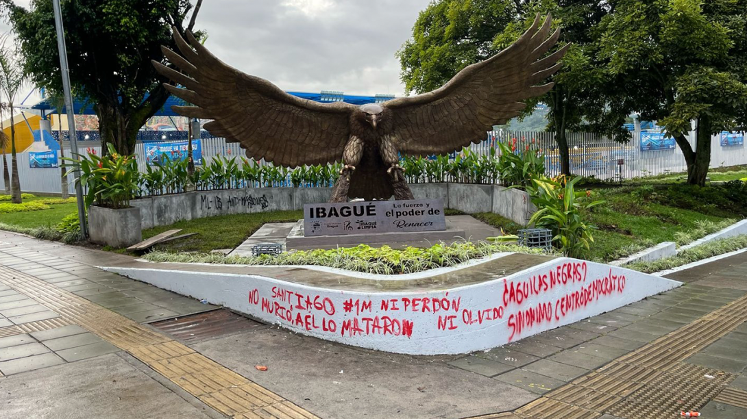 Monumento vandalizado
