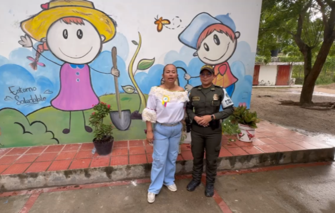 policía