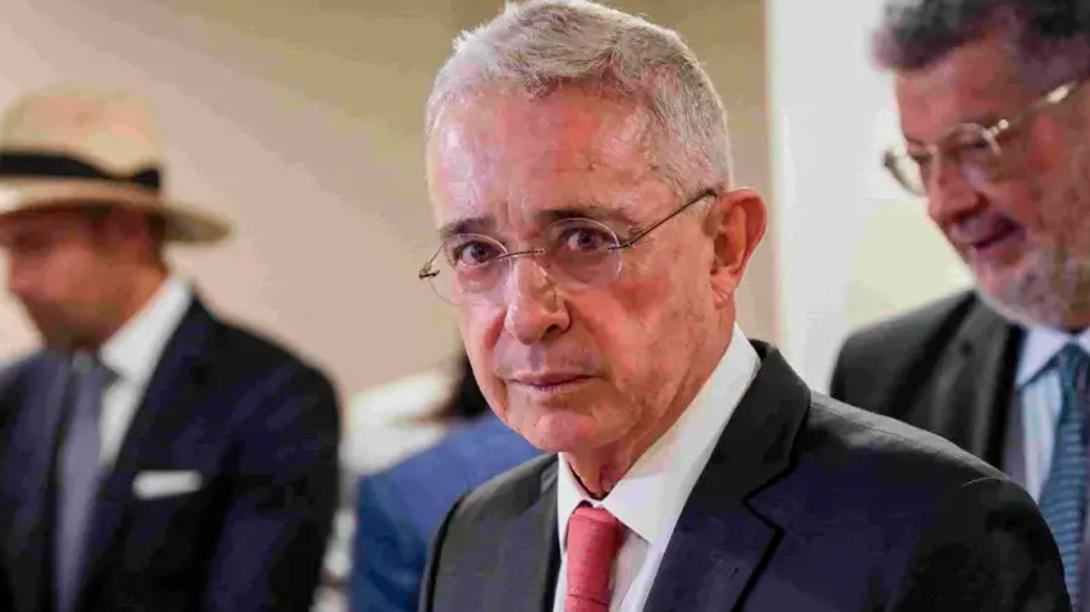 uribe-preocupado.jpg