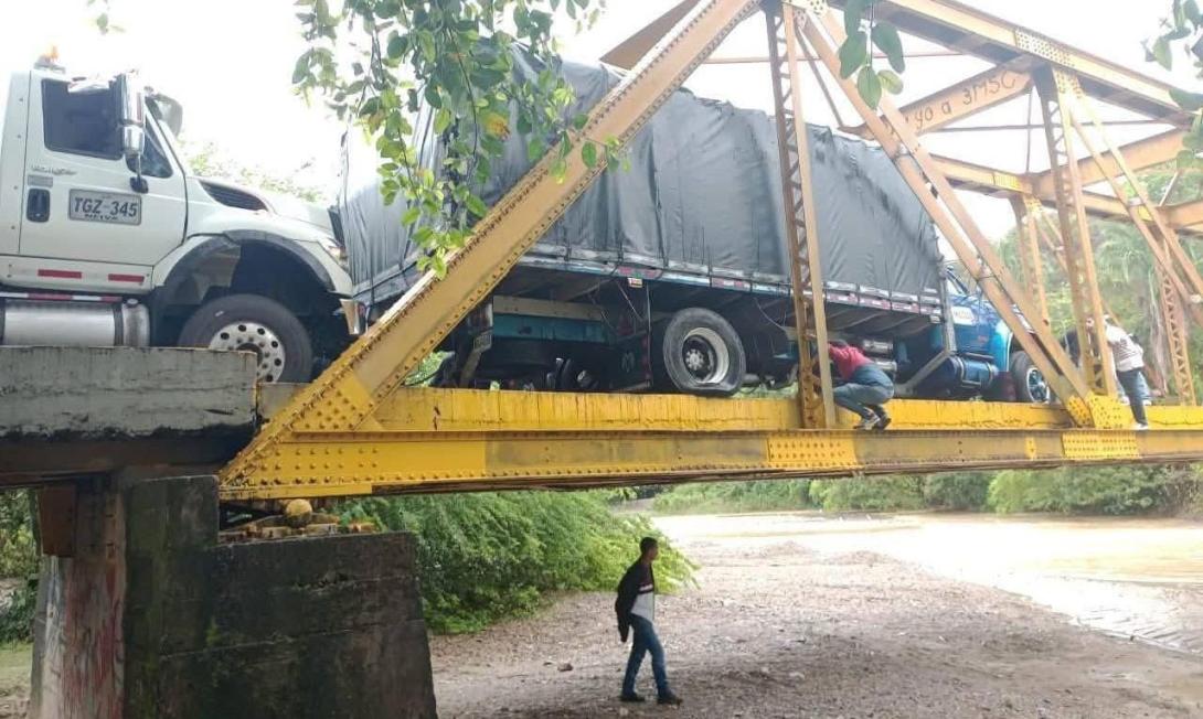 Camión atascado