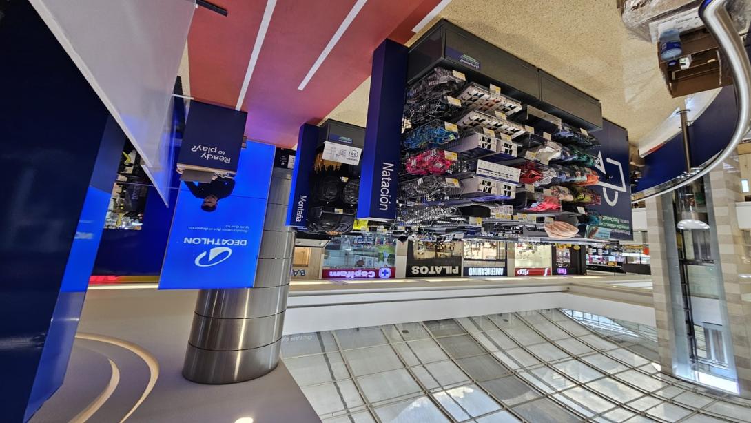 Decathlon llega a Ibagué con Isla Comercial en el centro Comercial La Estación