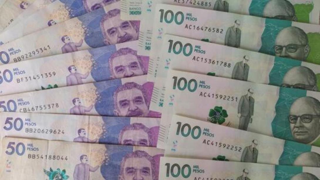 El crecimiento de Colombia está impulsado por el consumo privado, casi 77 % del PIB. 