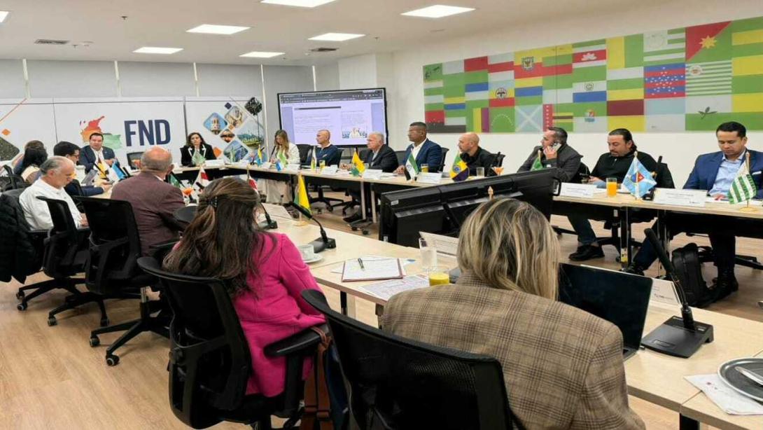 La mayoría de los gobernadores enfatizó que la autonomía regional es innegociable y que los recursos financieros de los departamentos serán defendidos con firmeza.