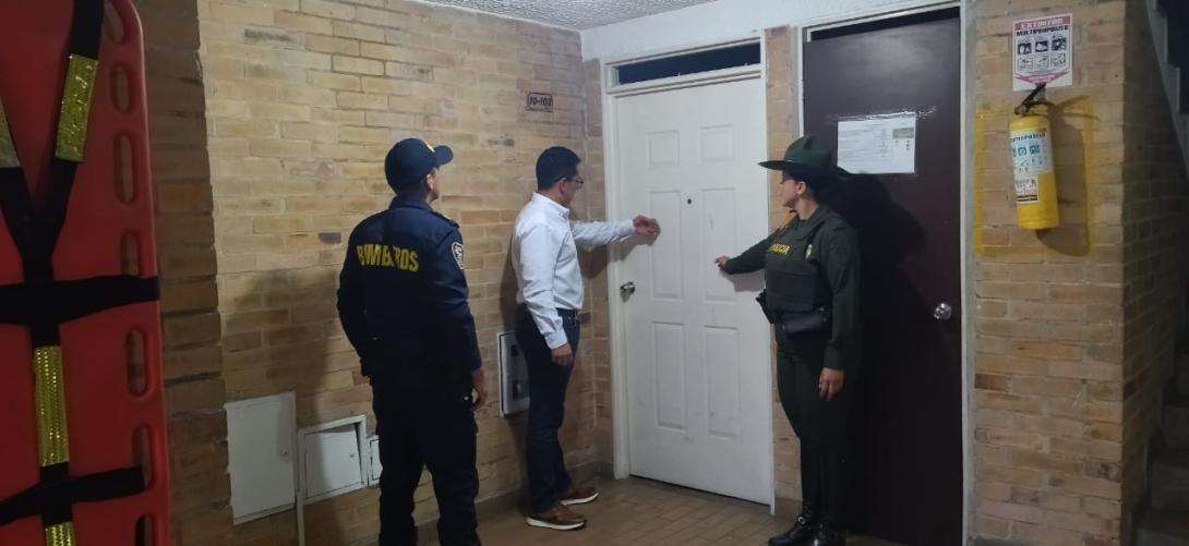 Autoridades verificaron caso de felino reportado por presunto abandono en conjunto residencial