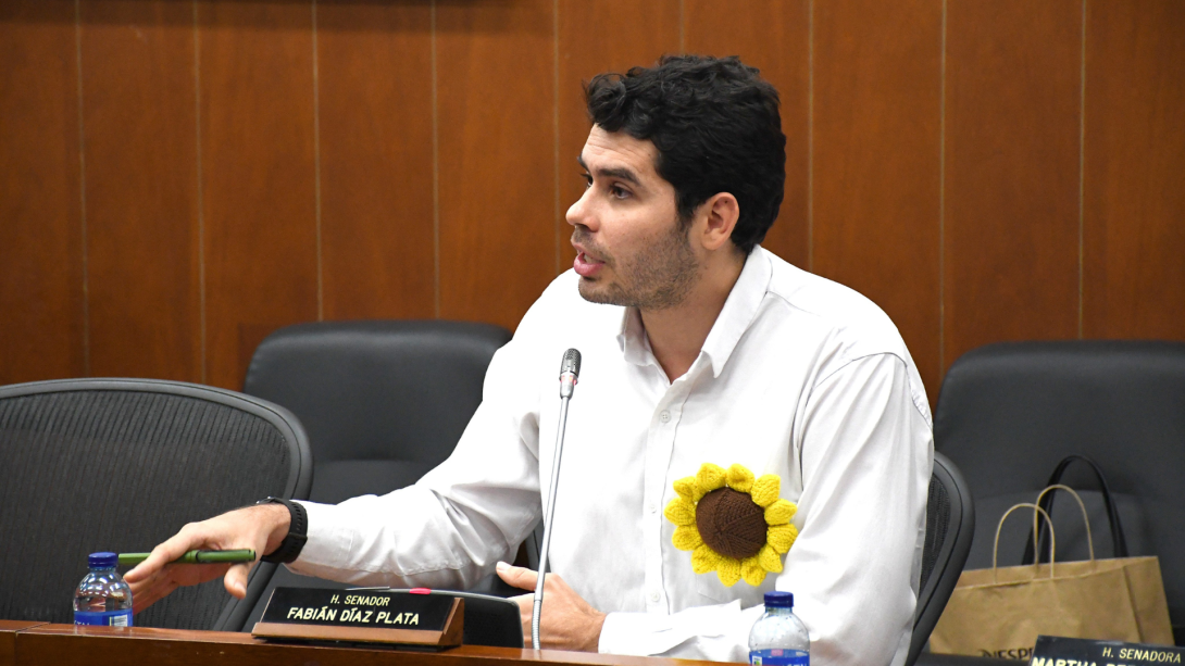 Fabián Díaz, senador que apeló archivo de la reforma a la salud.