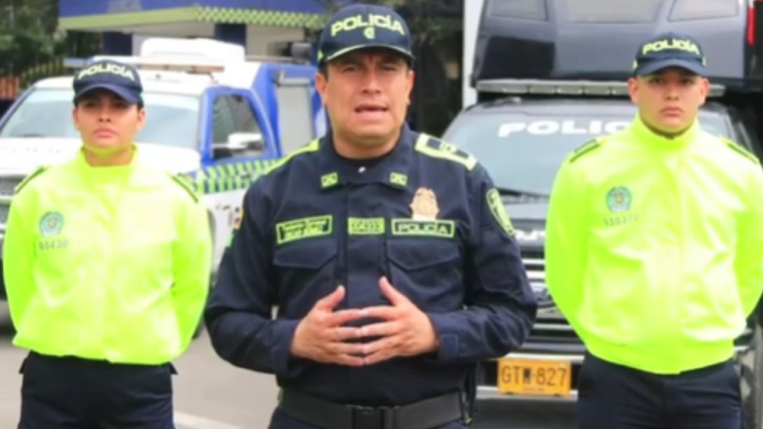 Teniente Coronel  Oscar Andrés Gómez Castro  Director Investigación Criminal e INTERPOL .