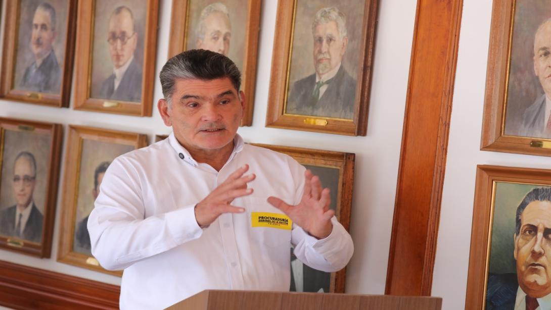 Gregorio Eljach, procurador general.