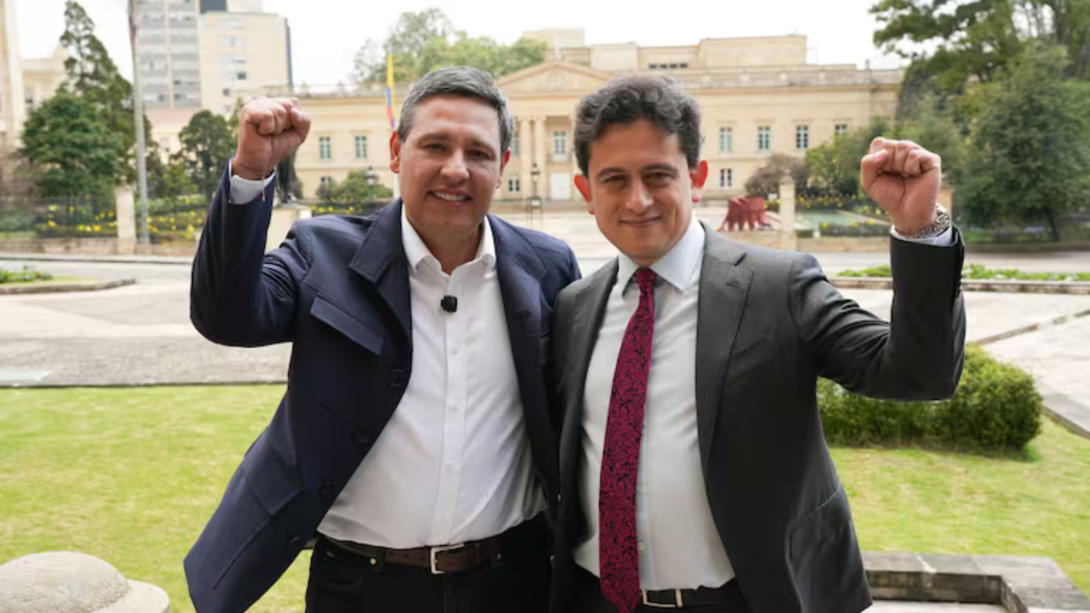 Con la renuncia de Luis Carlos Reyes como candidato a la Vicepresidencia, ;auricio Lizcano debe buscar otra persona para completar la fórmula,.encia