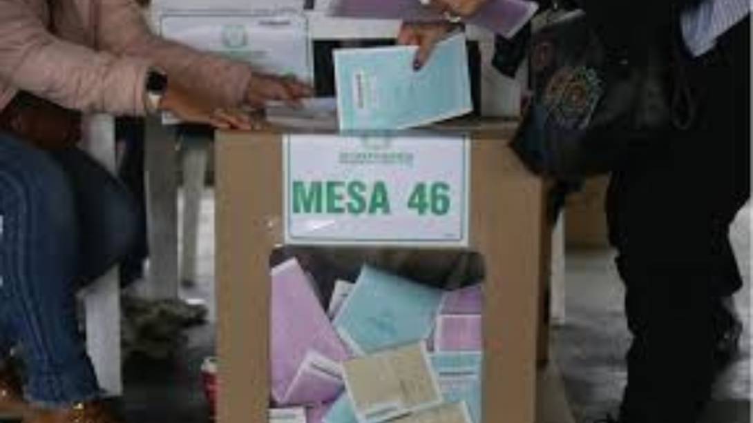 Los kits electorales en algunos consulados no están llegando completos lo que dificulta el normal desarrollo de la jornada.