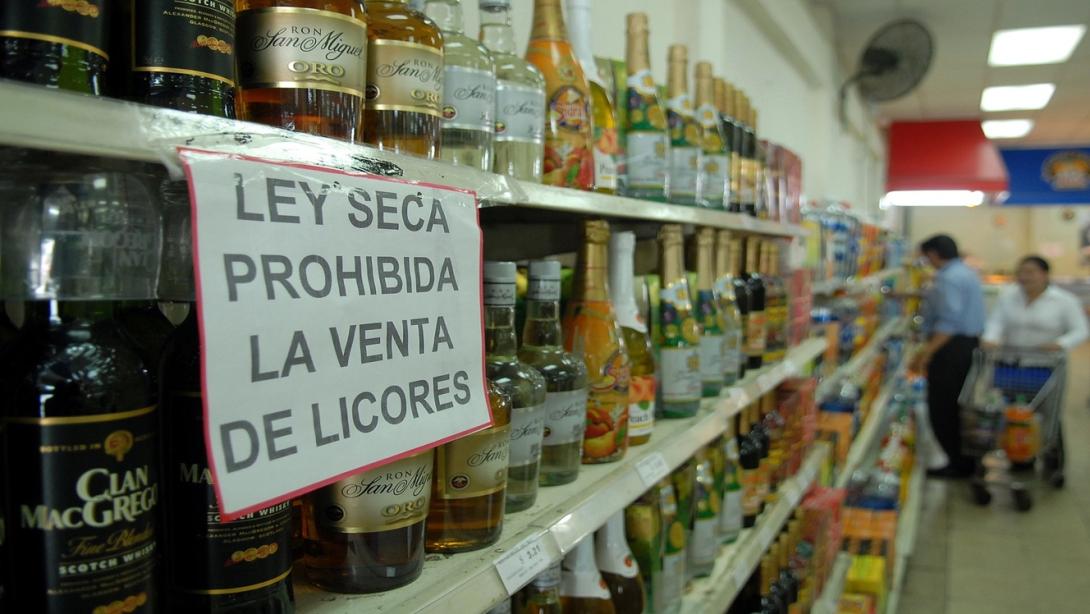 Proponen ley seca de 12 horas para días de elecciones.