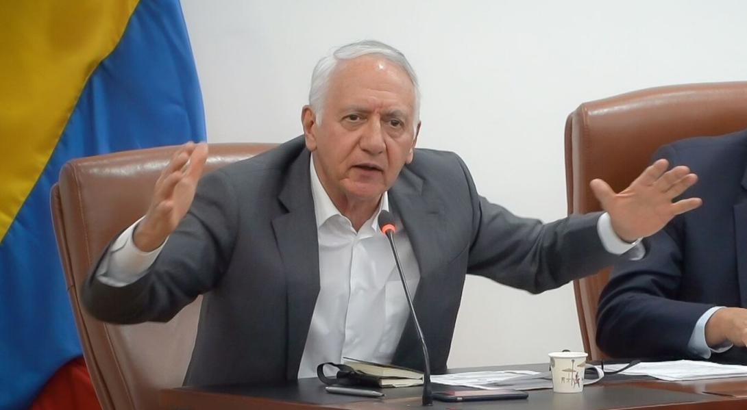 Guillermo Alfonso Jaramillo, ministro de Salud.