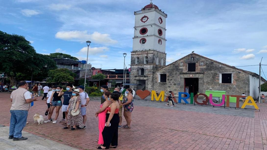 En su primera versión, la carrera logró sembrar 300 árboles, consolidando un pulmón vegetal que crece al ritmo de la memoria de Luchima.