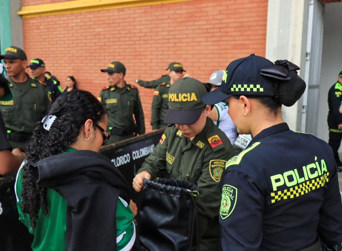Seguridad Estadio Manuel Murillo Toro