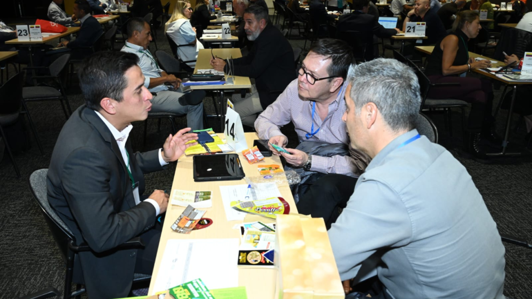  Durante tres días, los empresarios colombianos sostendrán reuniones de negocios e inversión con sus pares de Venezuela.