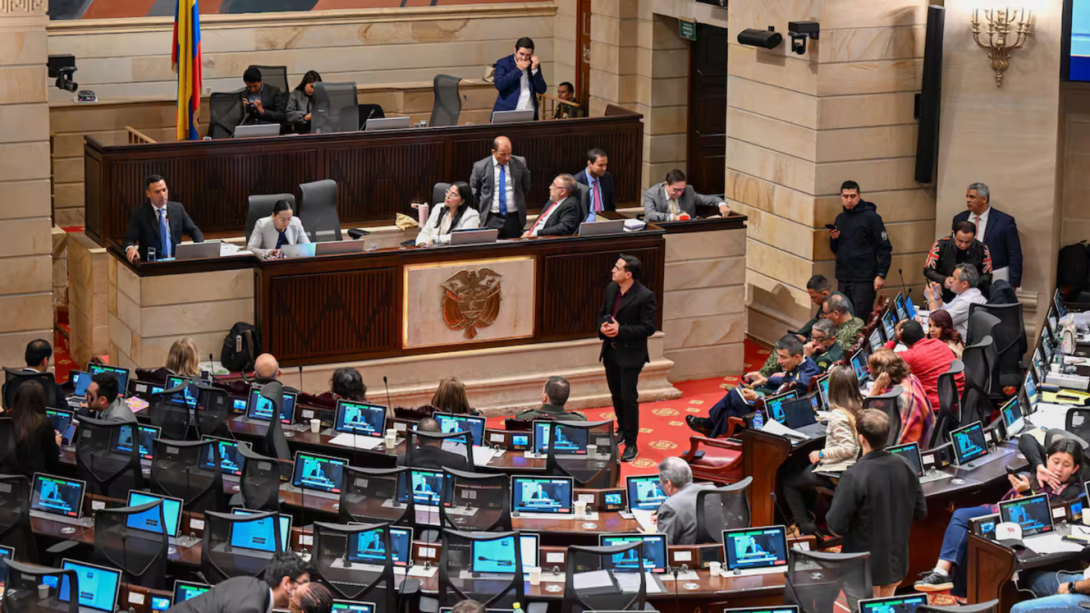La iniciativa, de autoría del presidente de la Cámara de Representantes, Julián López, quedó a un paso de convertirse en Ley de la República.
