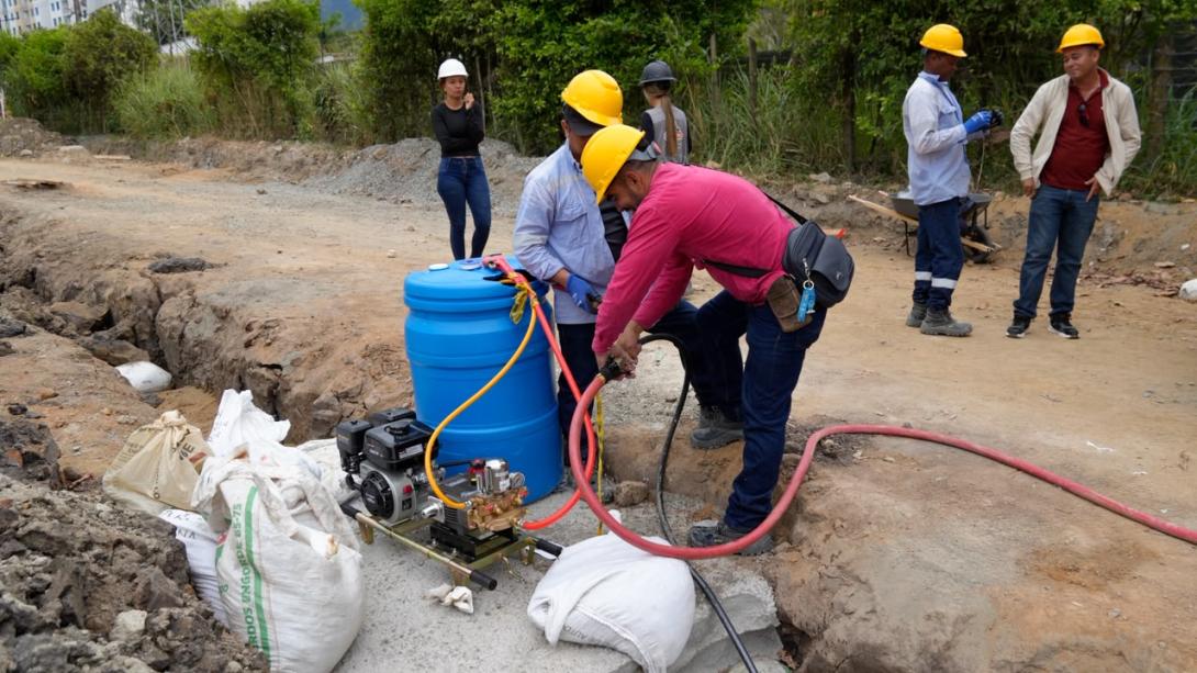 Tras superar pruebas clave, se reanudará la pavimentación en la vía a El Salado