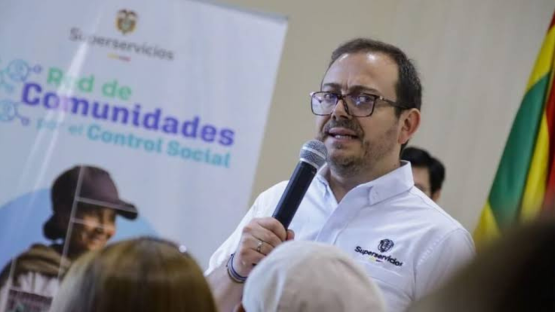 Felipe Durán, supetrtntendente de Servicios