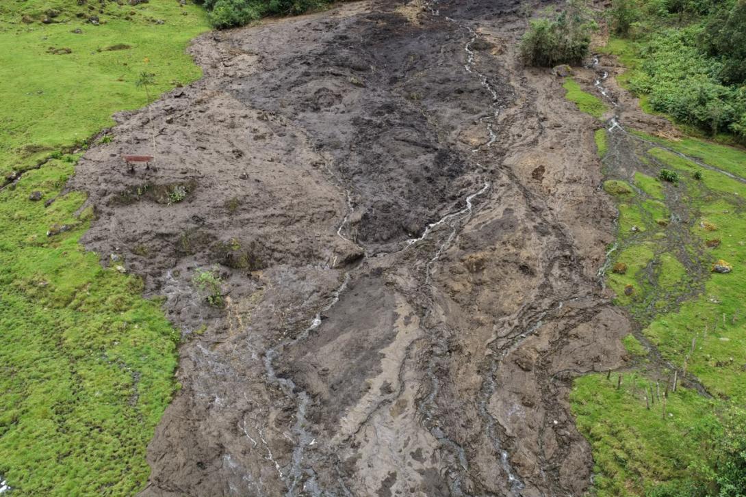 Alerta en el Cañón del Combeima: recomiendan no subir a los termales El Rancho por tres deslizamientos.