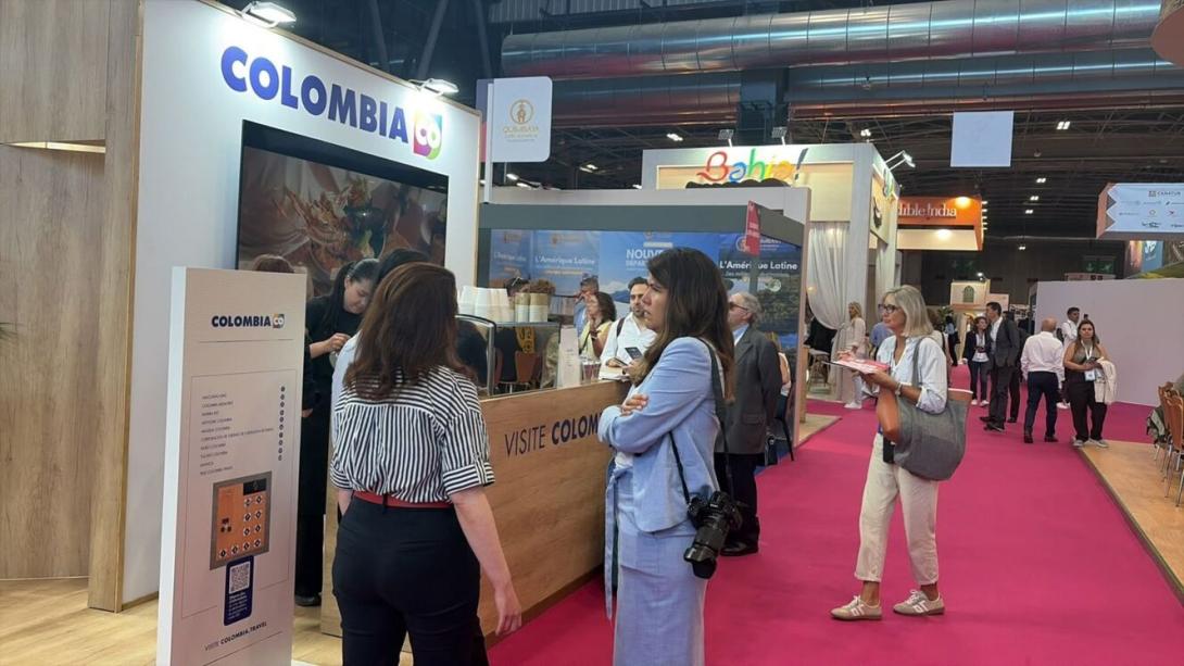  Colombia participó en IFTM Top Resa, principal feria turística de Francia.