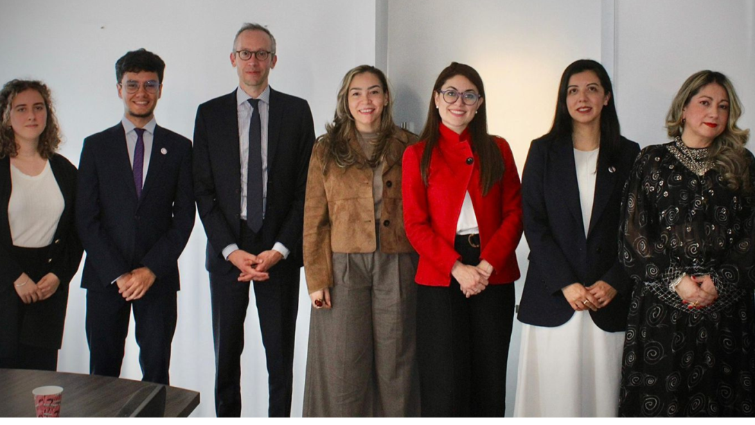  Juliana Morad Acero, viceministra de Trabajo se reunión agencia de ccoperación francesa.