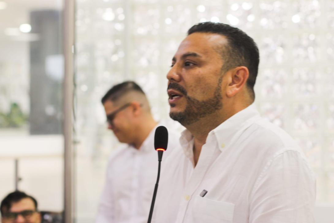 Alexander Castro