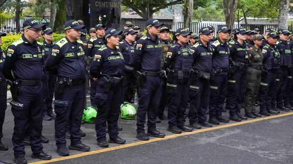 Policía