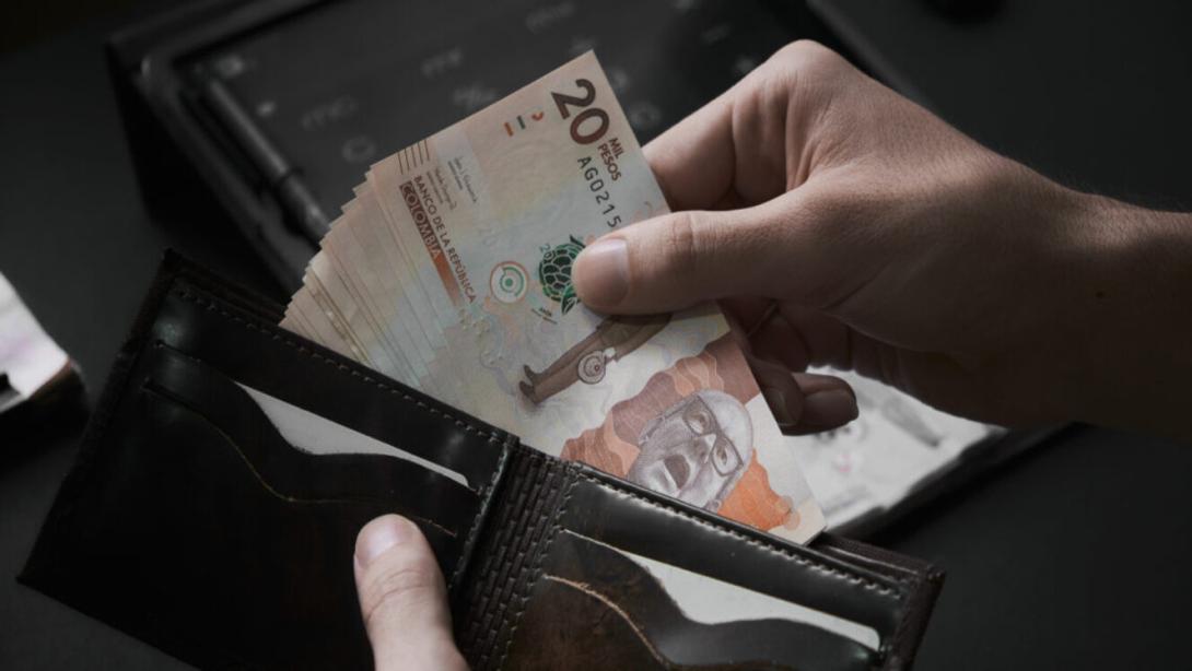 Se alistan las partes para la negociación de aumento salarial en 2027.