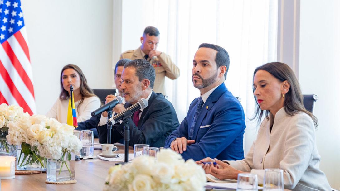Se amplian opcines comerciales y de inversión con Estados Unidos.