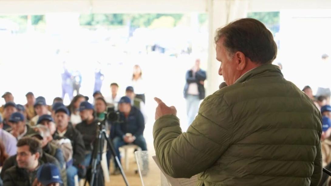 Indakecio Dangónd, ministro de agricultura pidió la mayor productividad a los papicultores.